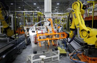 通用汽車2400萬美元投資韋恩堡工廠，資產管理助力皮卡產量提升